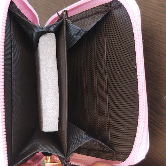 Disney Wallet #1 - Picture 3 of 3